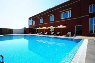 Луни: Desertscape Resort