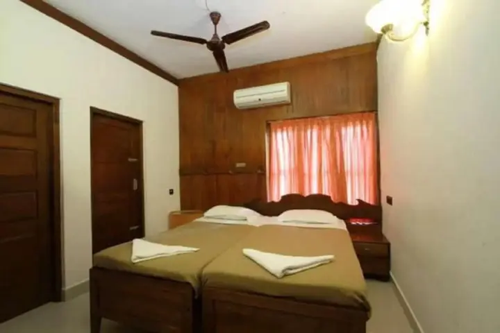 Варкала: Akhil Beach Resort