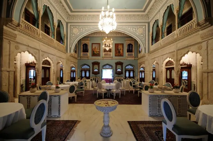 Хому: Chomu Palace Hotel