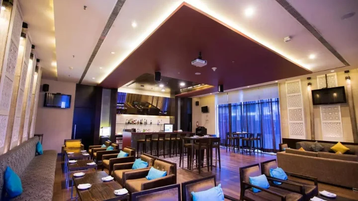 Джайпур: Hotel Royal Orchid Jaipur