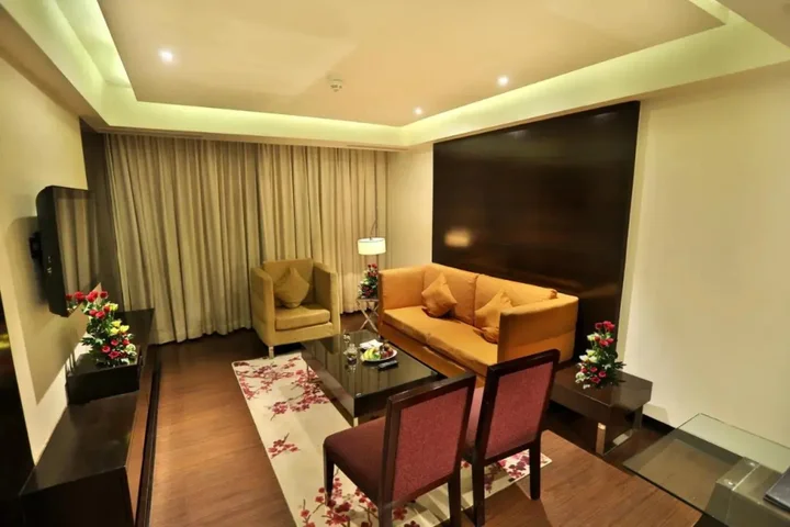 Джайпур: Hotel Royal Orchid Jaipur