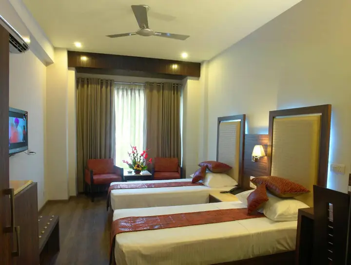 Гуруграм: Sun Villa Hotel