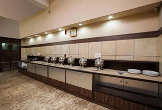 Гуруграм: Sun Villa Hotel
