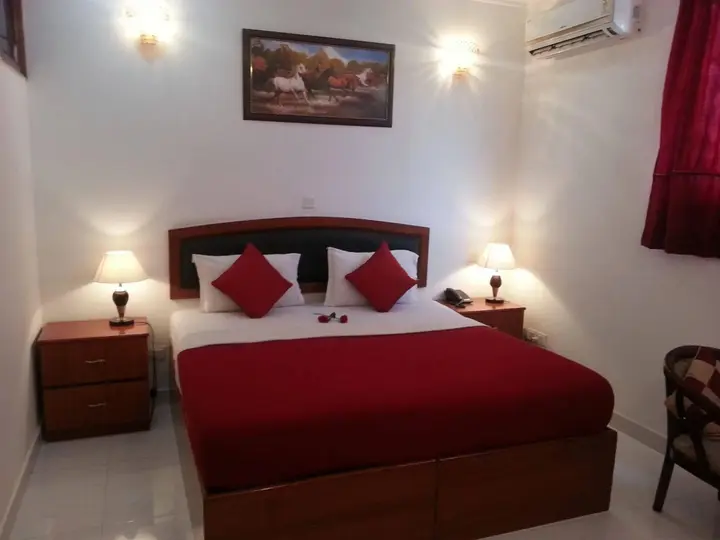 Нью-Дели: Hotel Malik Continental
