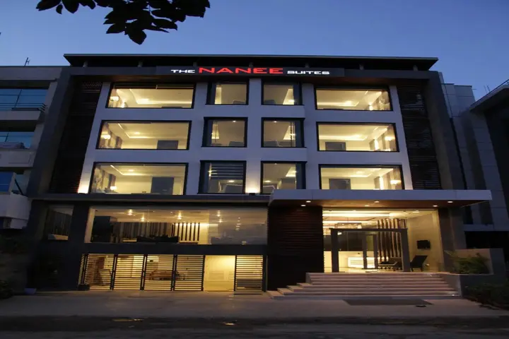 Нью-Дели: The Nanee Suites