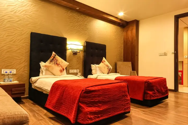 Нью-Дели: The Nanee Suites