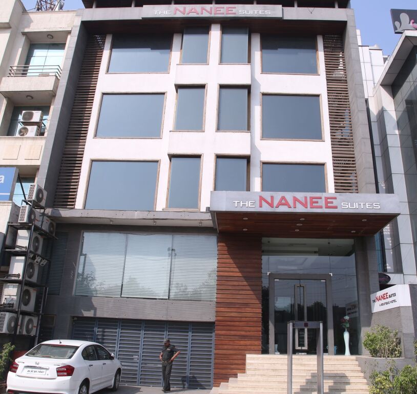 Нью-Дели: The Nanee Suites