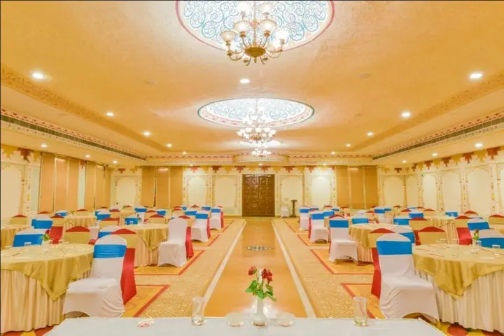 Джайпур: Chokhi Dhani Resort Jaipur