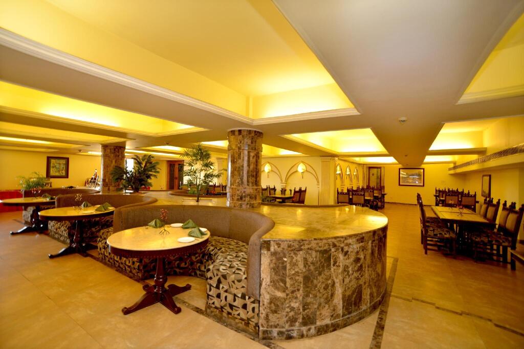 Джайпур: Pink Pearl Hotel & Fun City