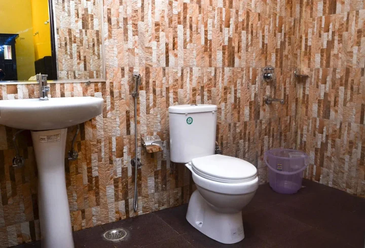 Анджуна: Annapurna Vishram Dhaam