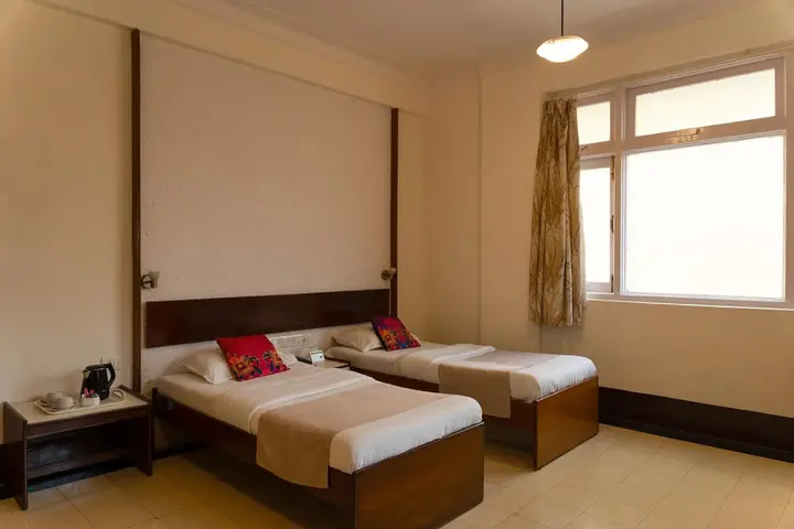 Мумбаи: Sea Green Hotel