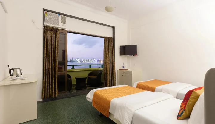 Мумбаи: Sea Green Hotel