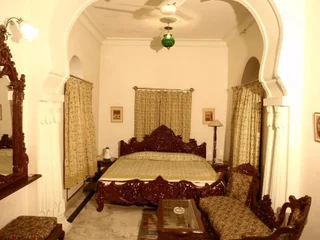 Кота: Palkiya Haveli - A Heritage Home