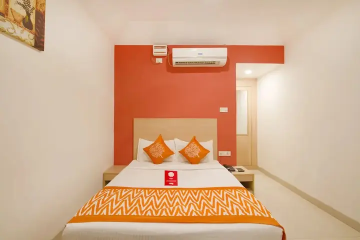 Шамшабад: First Transit Hotel