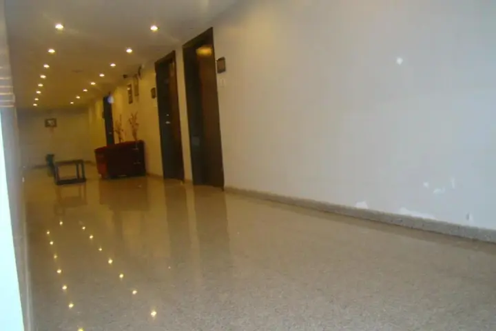 Бангалор: The Curzon Court
