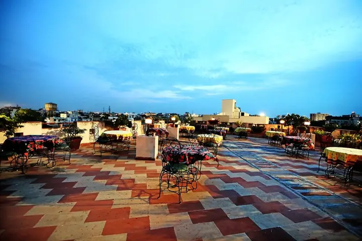 Джайпур: Jaipur Inn