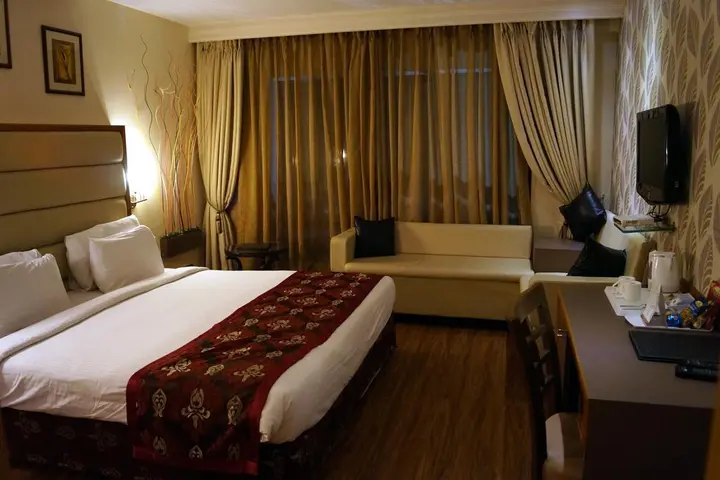 Секундерабад: Karan Hotel