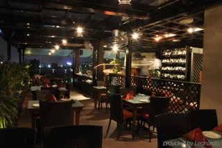 Пуна: The Central Park Hotel
