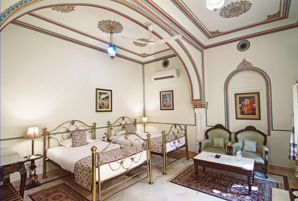 Джайпур: Alsisar Haveli - A Heritage Hotel