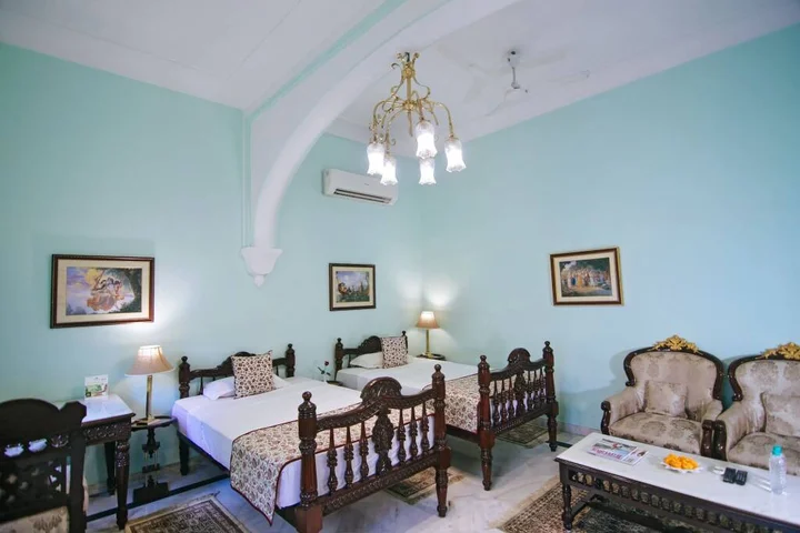 Джайпур: Alsisar Haveli - A Heritage Hotel