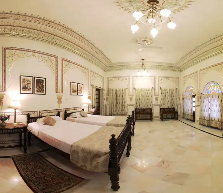 Джайпур: Alsisar Haveli - A Heritage Hotel