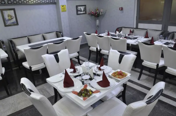 Колката: Hotel Sudesh Tower
