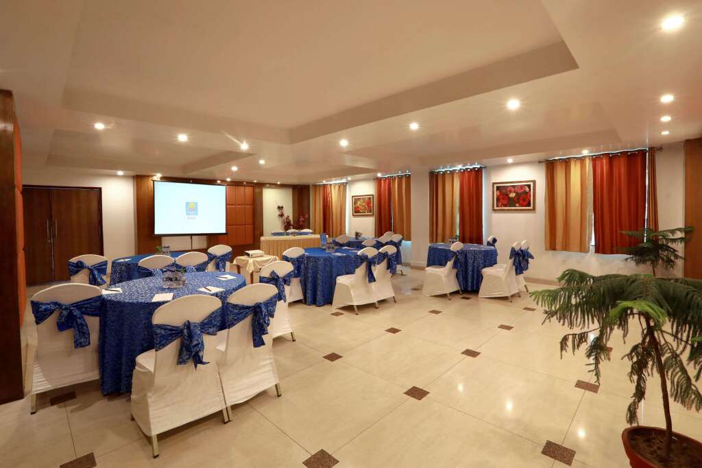 Амритсар: Comfort Inn Alstonia