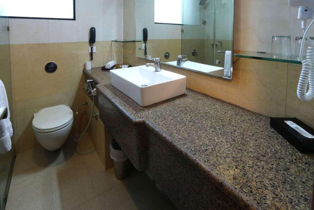 Амритсар: Comfort Inn Alstonia