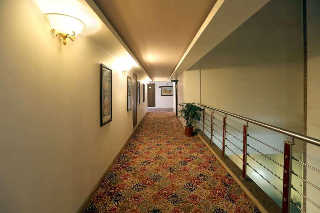 Амритсар: Comfort Inn Alstonia