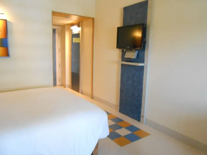 Пуна: Lemon Tree Hotel Chinchwad Pune