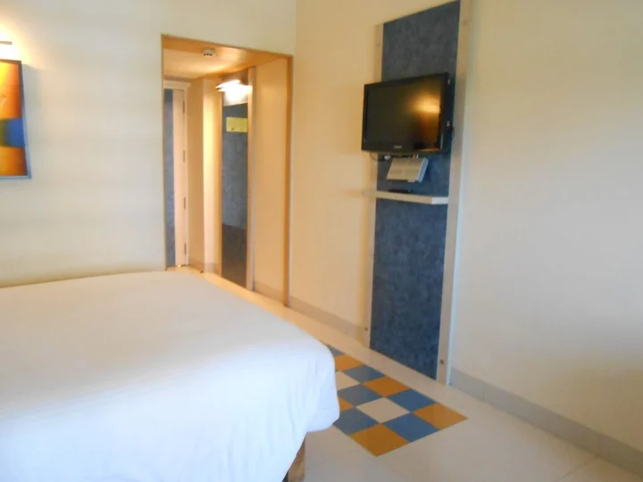 Пуна: Lemon Tree Hotel Chinchwad Pune
