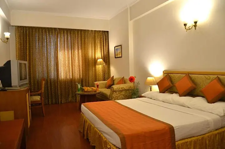 Варанаси: Hotel Meraden Grand