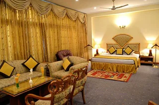 Варанаси: Hotel Meraden Grand