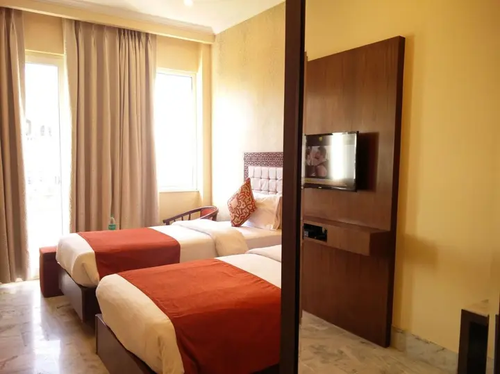 Варанаси: Hotel Surya