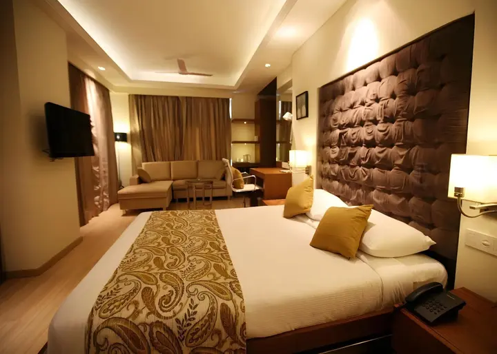 Ахмедабад: Riverview Hotel