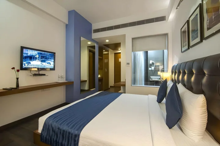 Ахмедабад: Riverview Hotel
