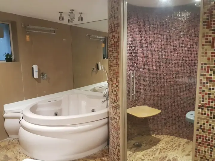Олд-Махабалешвар: Orchid Hotel Panchgani