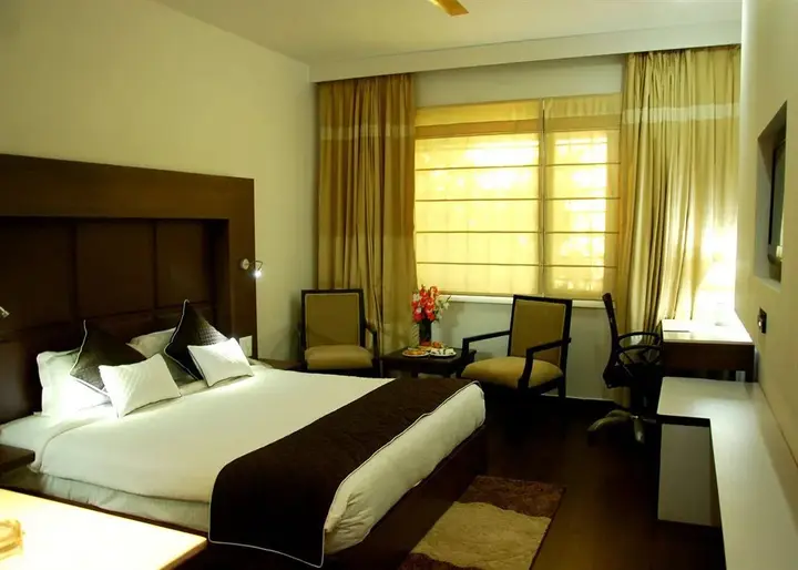 Нью-Дели: Aravali Villa