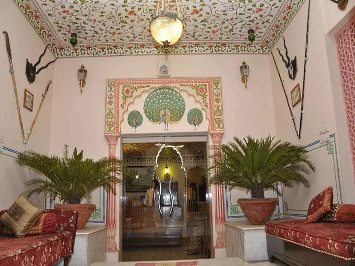 Джайпур: Bharat Mahal Palace