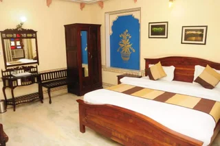 Джайпур: Hotel Sajjan Niwas