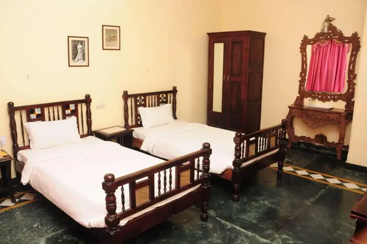 Джайпур: Hotel Sajjan Niwas