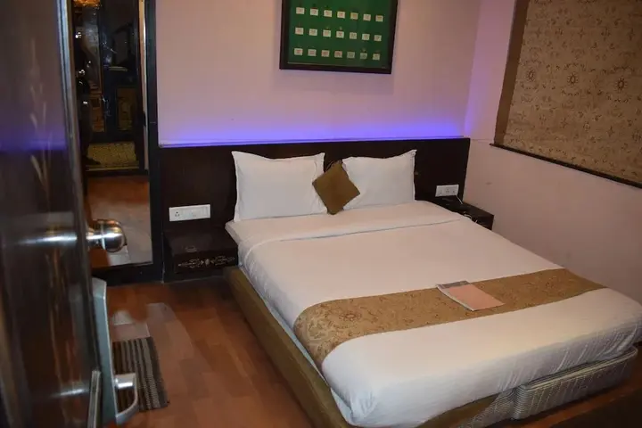 Мумбаи: JC Chalet - A Boutique Hotel