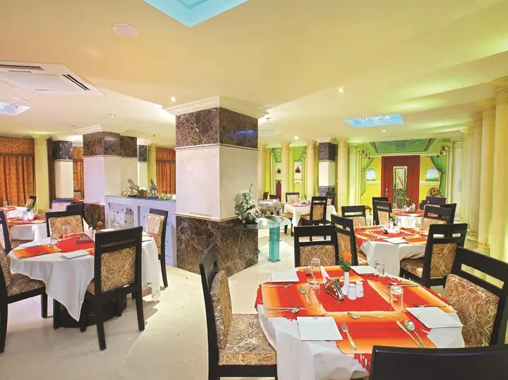Эрамаллур: Emarald Hotel Cochin