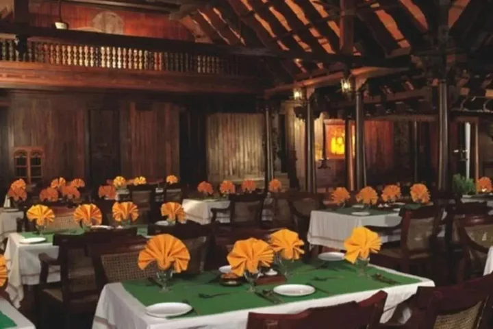 Кумараком: Kumarakom Lake Resort