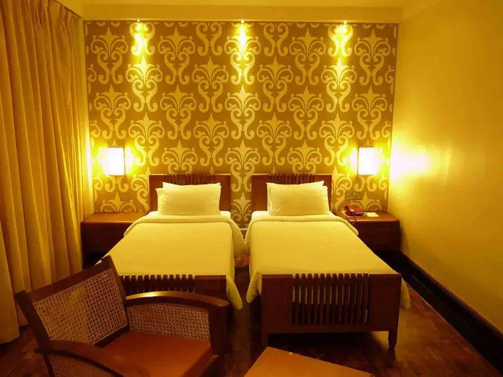 Коччи: Grand Hotel
