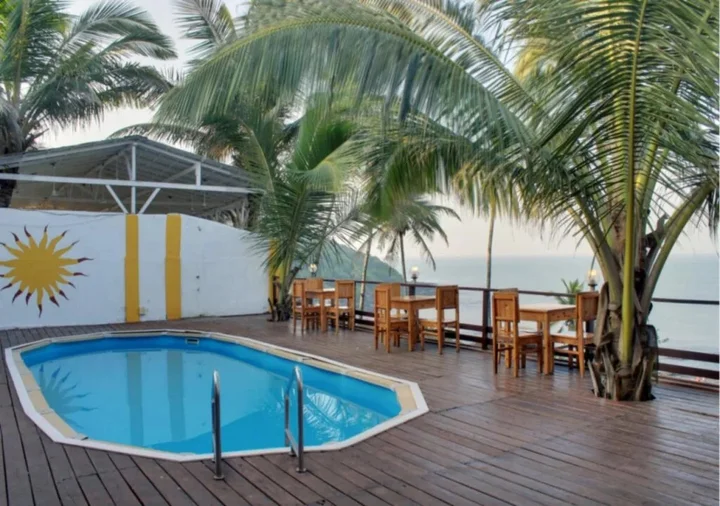 Вагатор: Aryans Resort