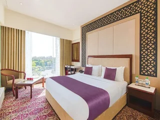 Индаур: HRJ Sarovar Portico Indore
