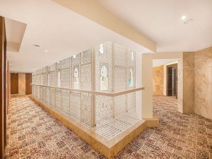 Индаур: HRJ Sarovar Portico Indore