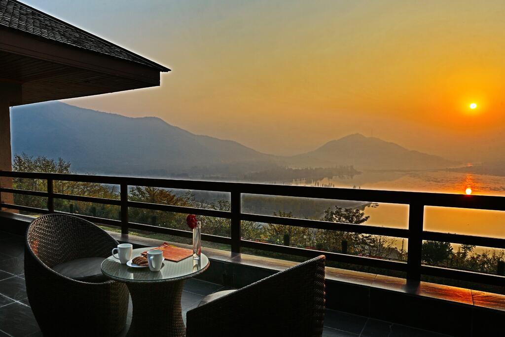 Шринагар: Taj Dal View Srinagar