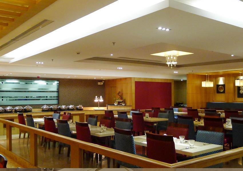 Ченнаи: Asiana Place